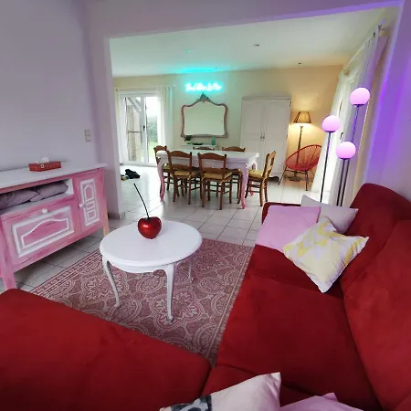 Izzy's Rainbow House Vakantiehuis