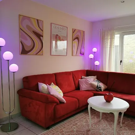 Casa de Férias Izzy's Rainbow House