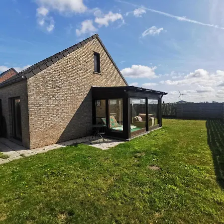 Vakantiehuis Izzy's Rainbow House De Haan