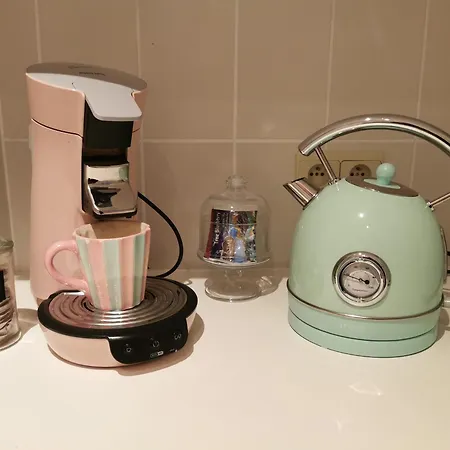 Izzy's Rainbow House * De Haan