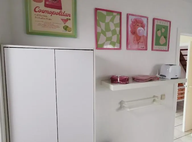 Izzy's Rainbow House Vakantiehuis De Haan