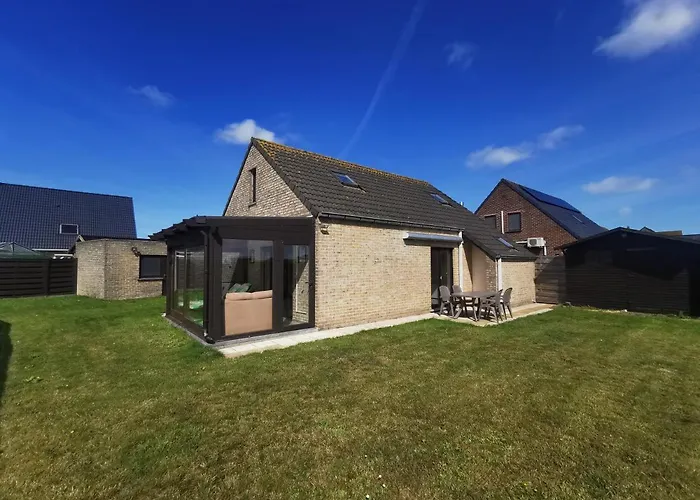 Izzy's Rainbow House * De Haan