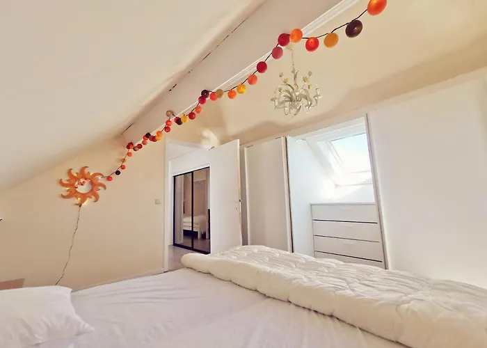 Izzy's Rainbow House * De Haan