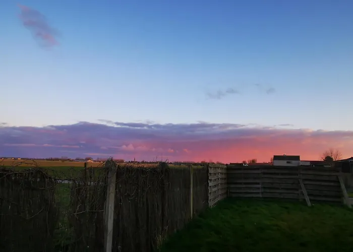 Izzy's Rainbow House De Haan